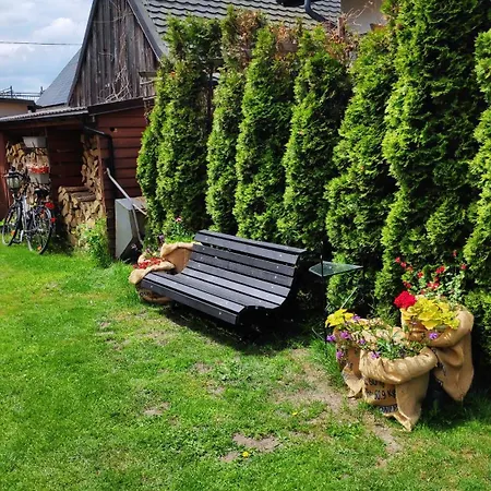 Klara W Ogrodzie Nyaraló *