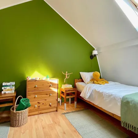 Klara W Ogrodzie Łeba